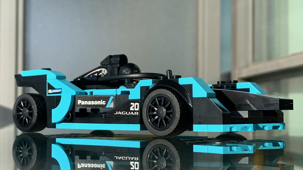 This Panasonic Jaguar Racing Formula E GEN2 Speed Champions car in its striking black and turquoise color scheme standard our and is unique on display. Minimal sponsorship, but that's pretty realistic for Formula E.